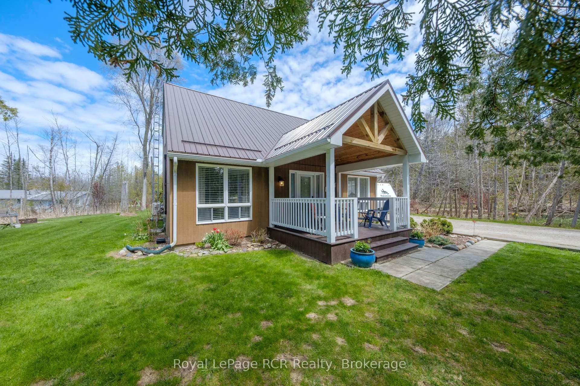 Photo 26 of 14 Whippoorwill Lane, Kincardine — HOMEH