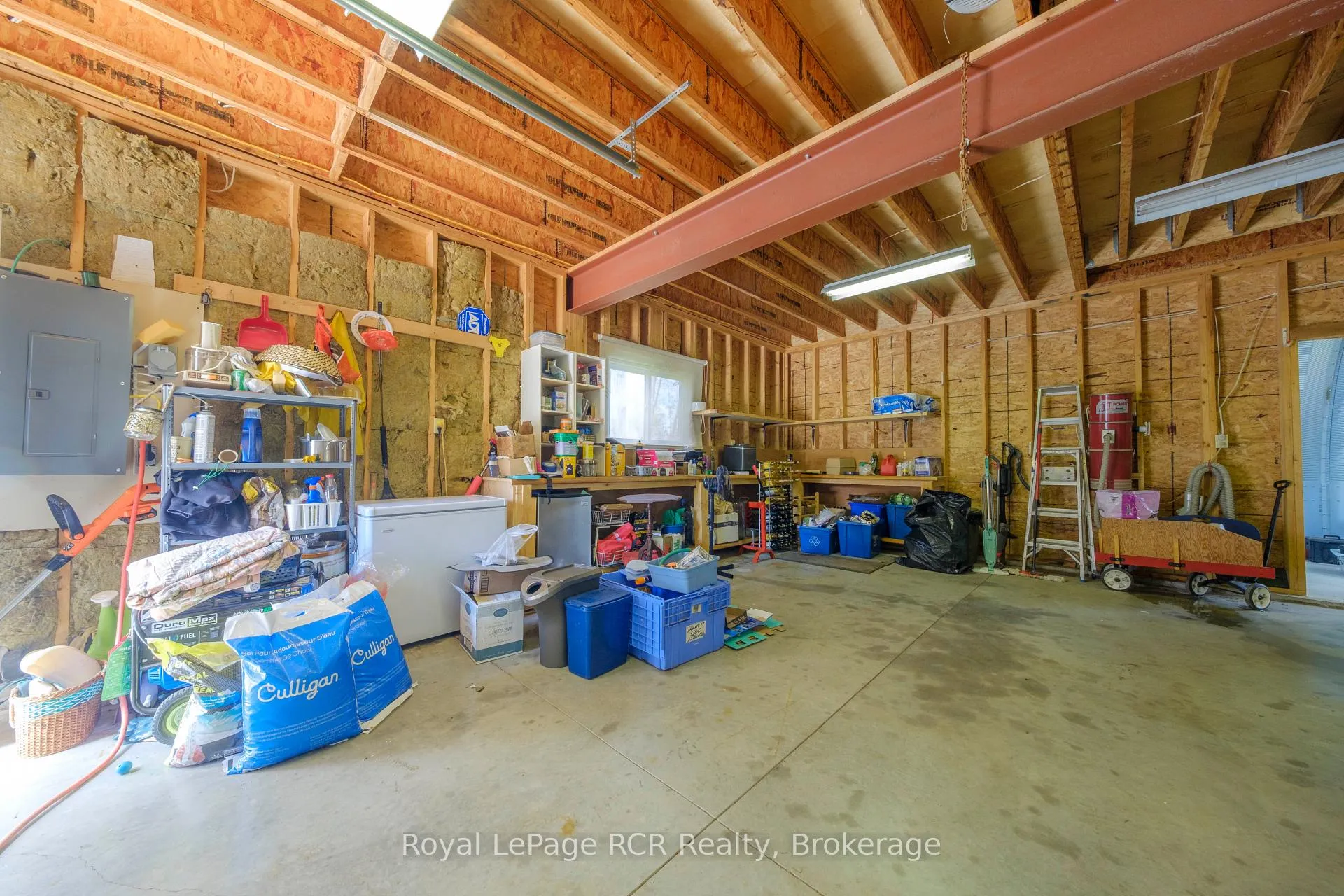 Photo 28 of 14 Whippoorwill Lane, Kincardine — HOMEH