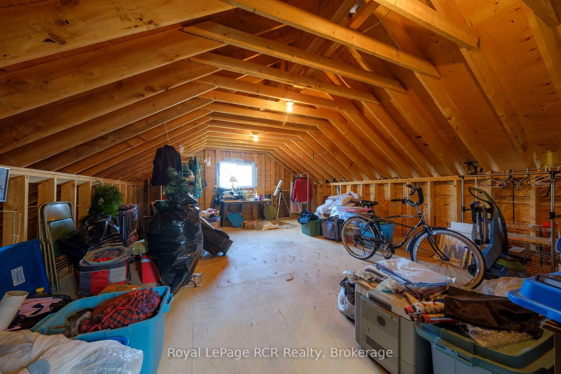Photo 30 of 14 Whippoorwill Lane, Kincardine — HOMEH