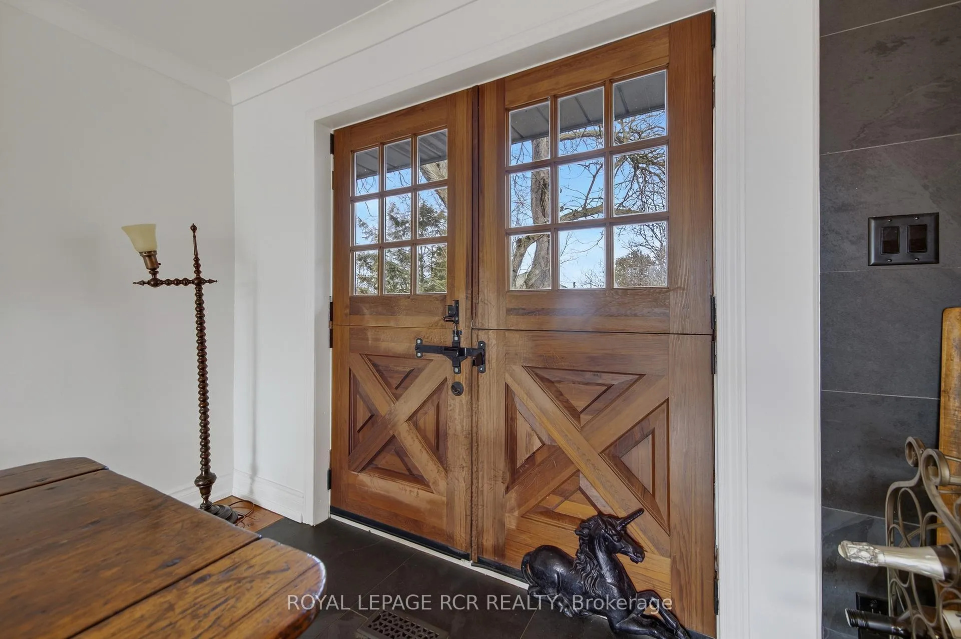 Photo 20 of 22 Rice Drive, King, Schomberg — HOMEH
