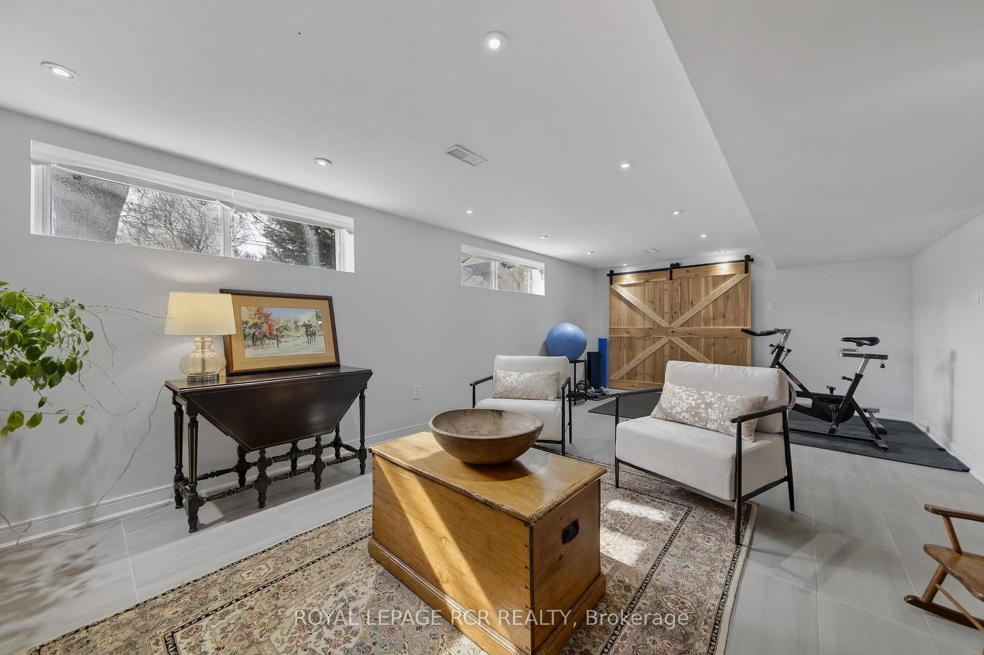 Photo 34 of 22 Rice Drive, King, Schomberg — HOMEH