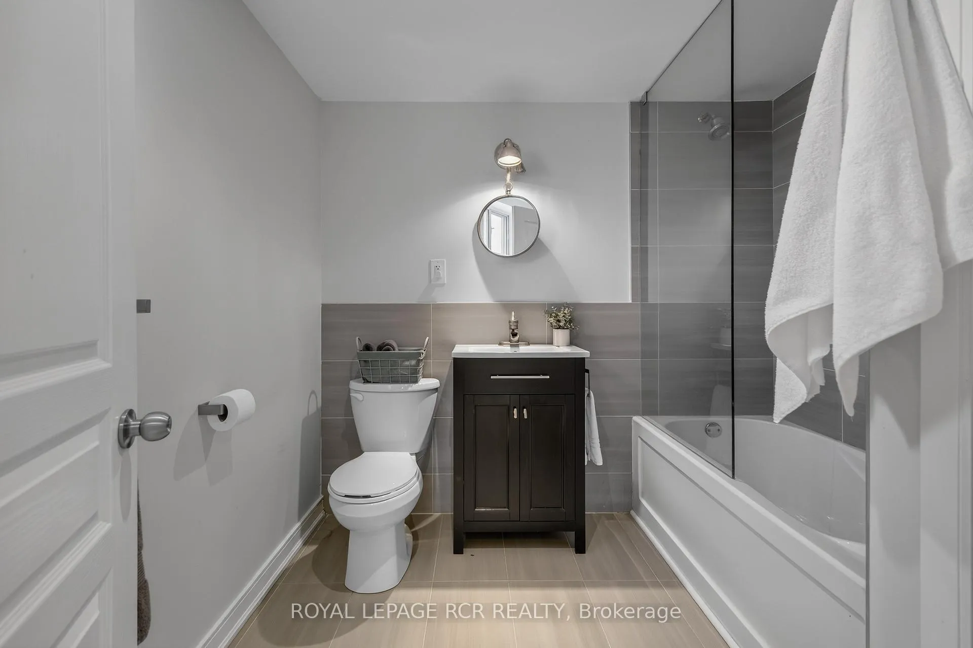Photo 40 of 22 Rice Drive, King, Schomberg — HOMEH