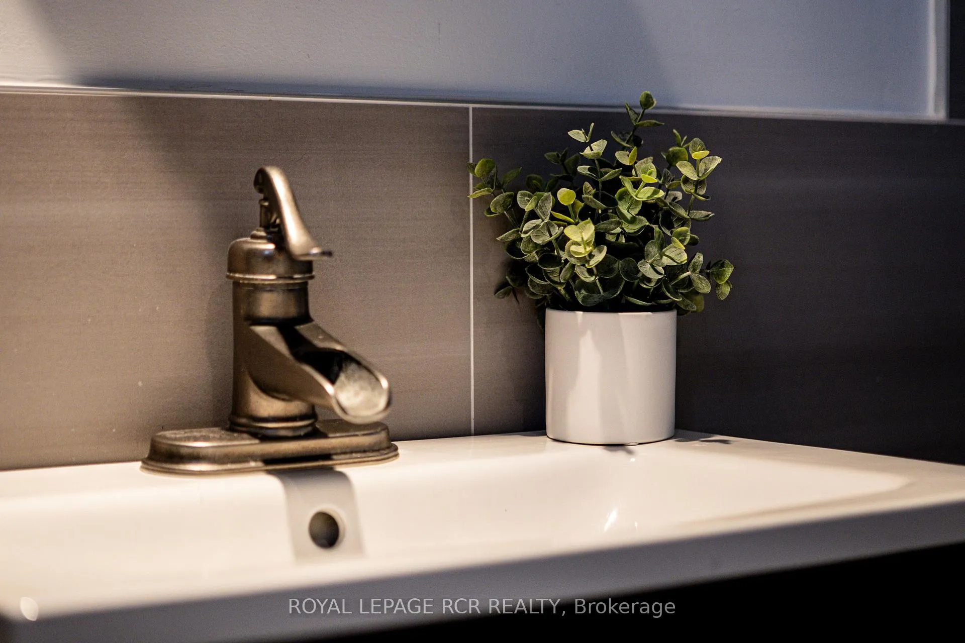 Photo 41 of 22 Rice Drive, King, Schomberg — HOMEH
