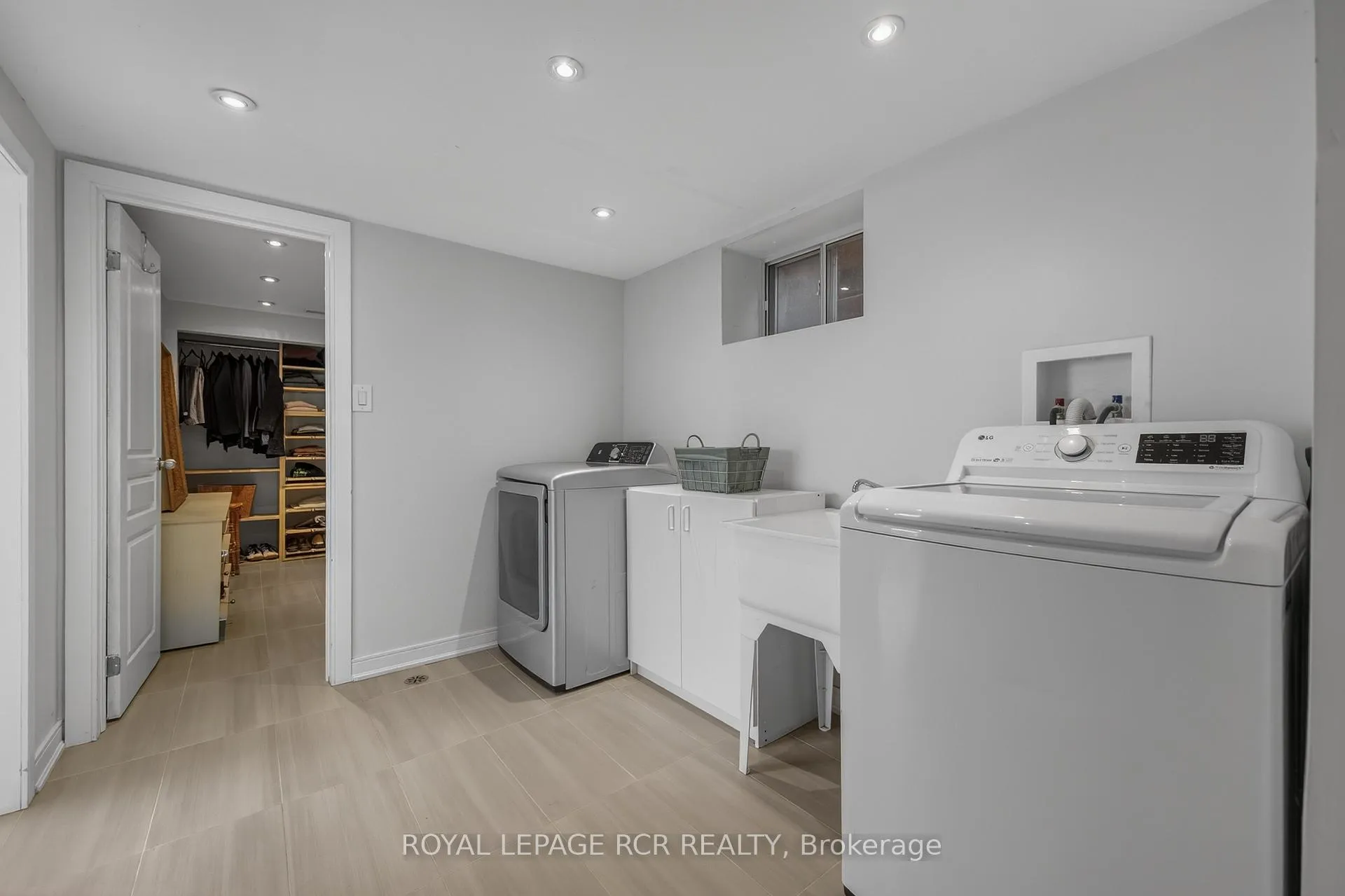 Photo 43 of 22 Rice Drive, King, Schomberg — HOMEH
