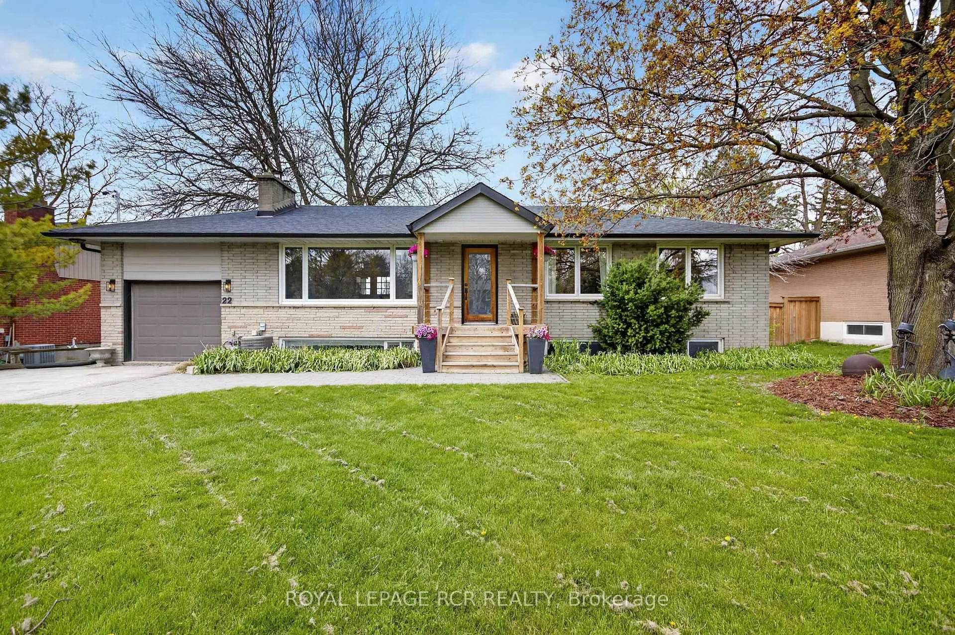 Photo 48 of 22 Rice Drive, King, Schomberg — HOMEH