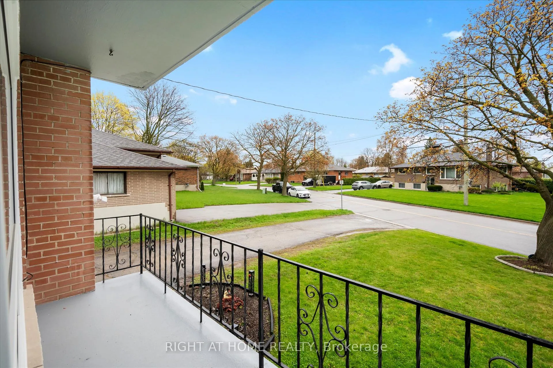 Photo 13 of 606 Lansdowne Drive, Oshawa, Eastdale — HOMEH