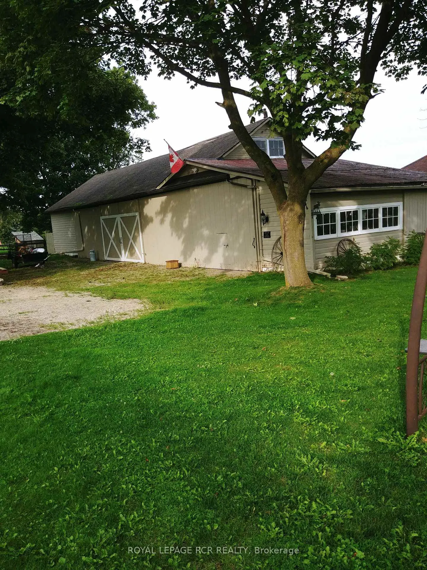Photo 38 of 16 Barbour Drive, Erin, Rural Erin — HOMEH