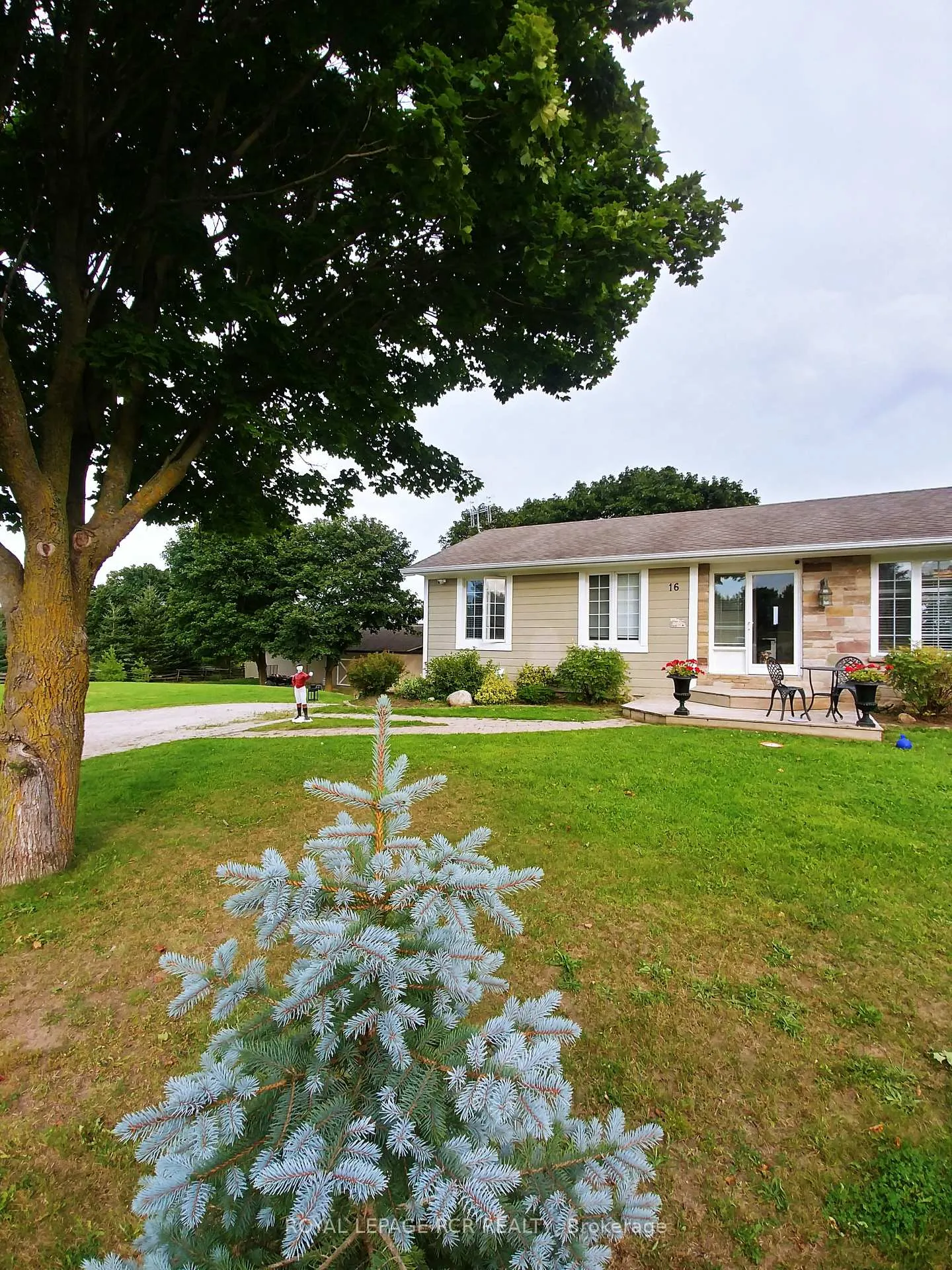 Photo 45 of 16 Barbour Drive, Erin, Rural Erin — HOMEH