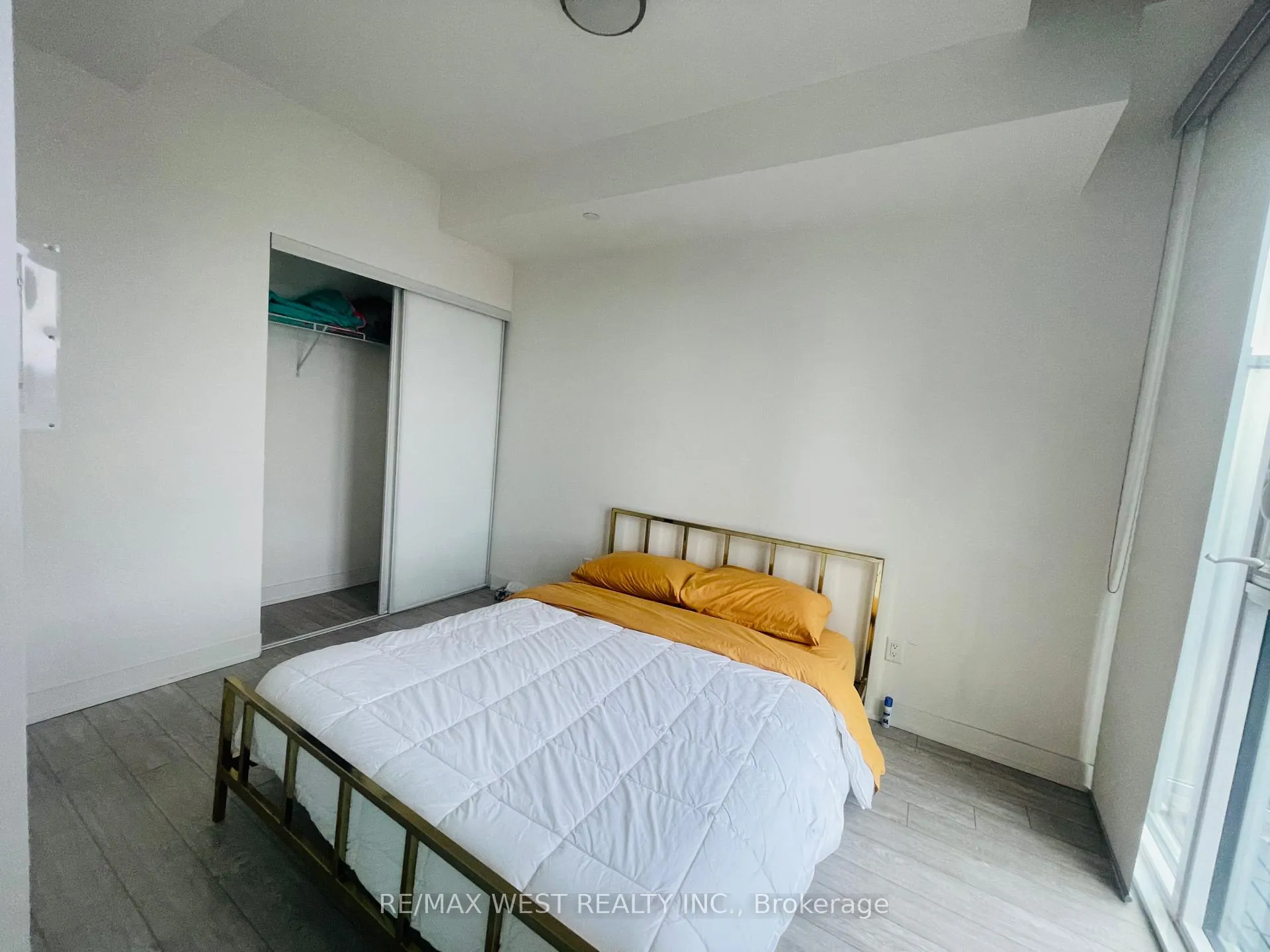 Photo 5 of Unit 1122, 30 Baseball Place, Toronto, South Riverdale — HOMEH