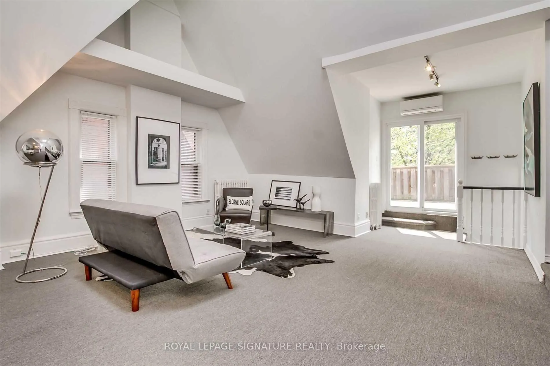 Photo 3 of Unit 3rd Flr, 105 Gloucester Street, Toronto, Church-Yonge Corridor — HOMEH