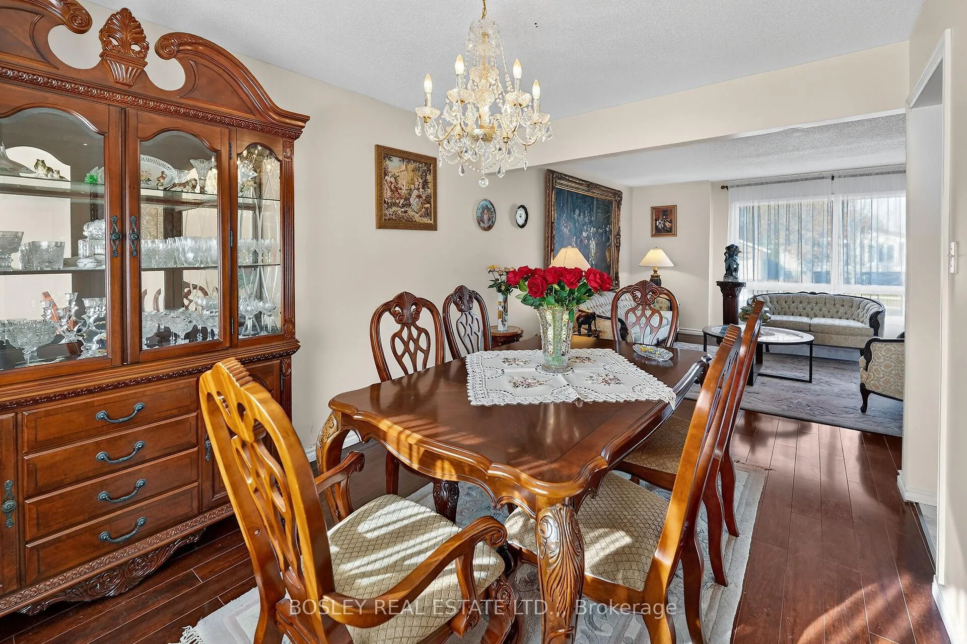 Photo 9 of 3260 Harleyford Crescent, Niagara Falls, Chippawa — HOMEH