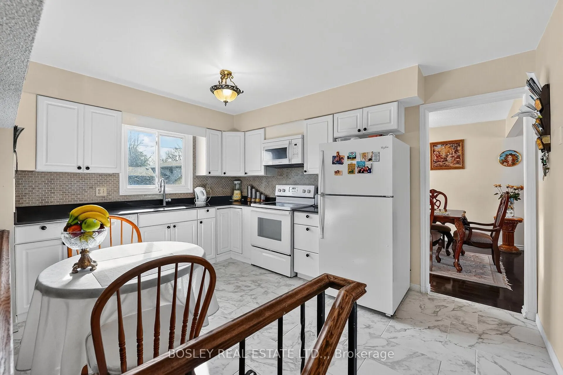 Photo 11 of 3260 Harleyford Crescent, Niagara Falls, Chippawa — HOMEH
