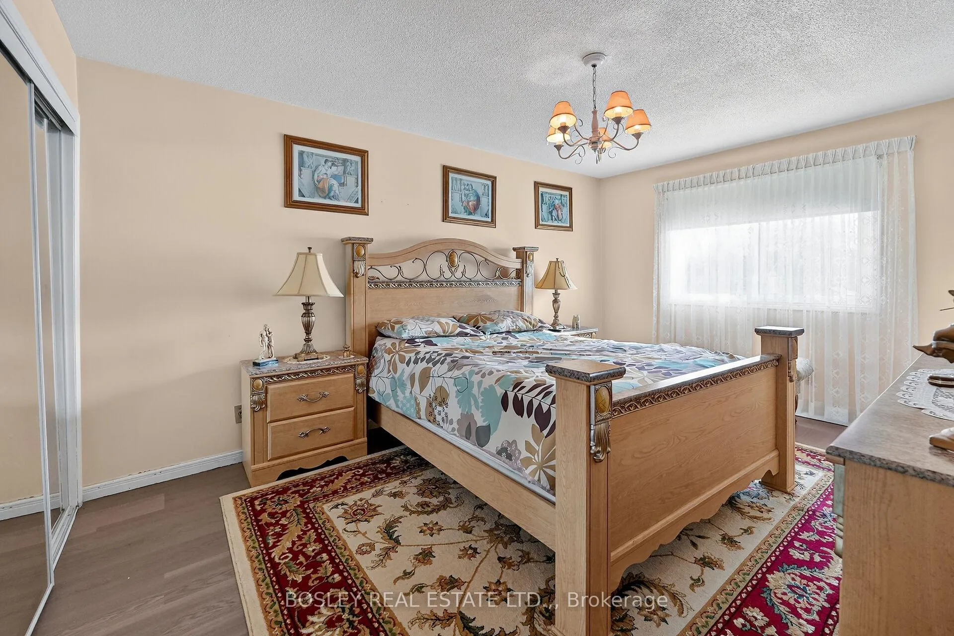 Photo 15 of 3260 Harleyford Crescent, Niagara Falls, Chippawa — HOMEH