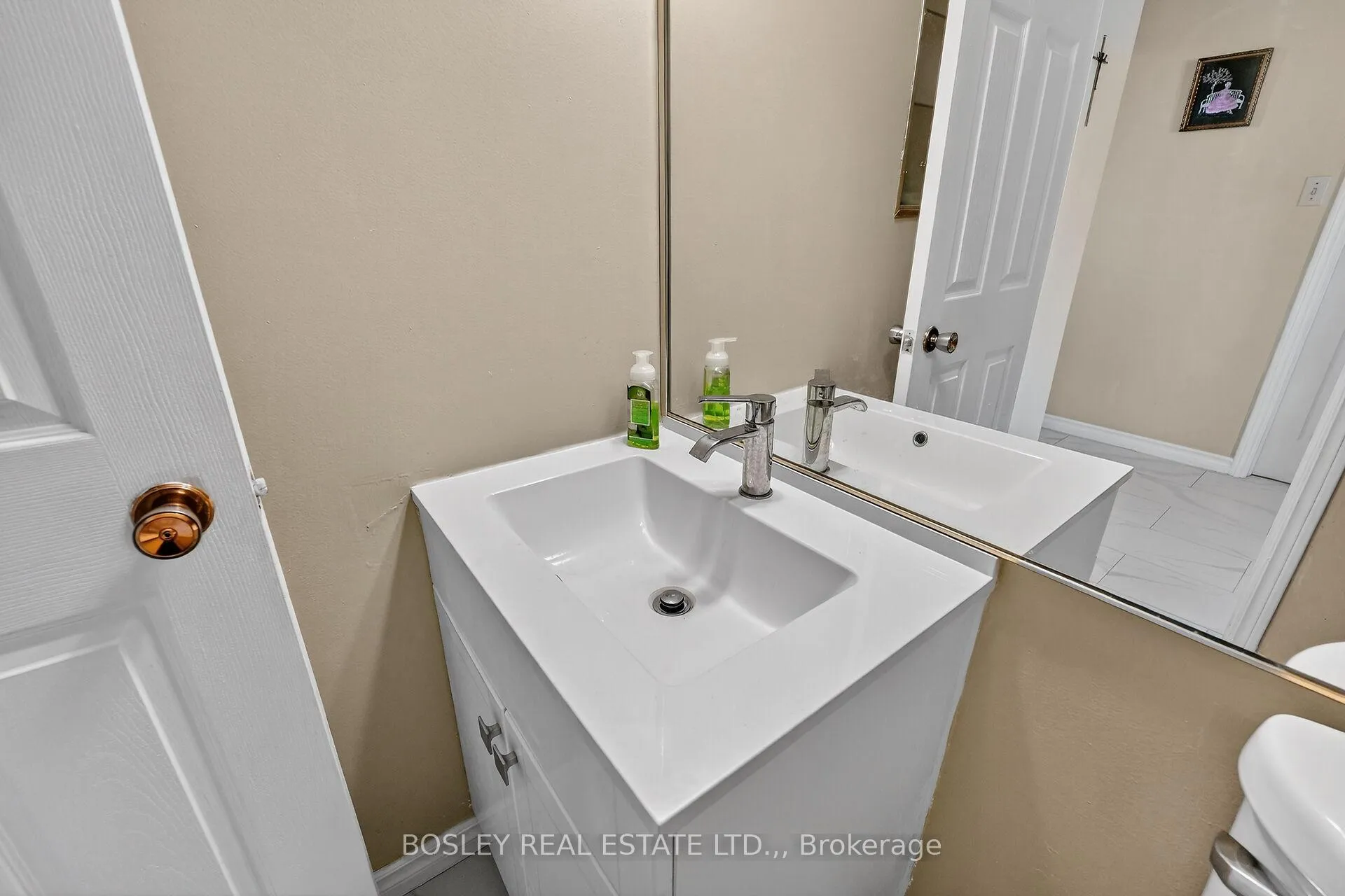 Photo 23 of 3260 Harleyford Crescent, Niagara Falls, Chippawa — HOMEH