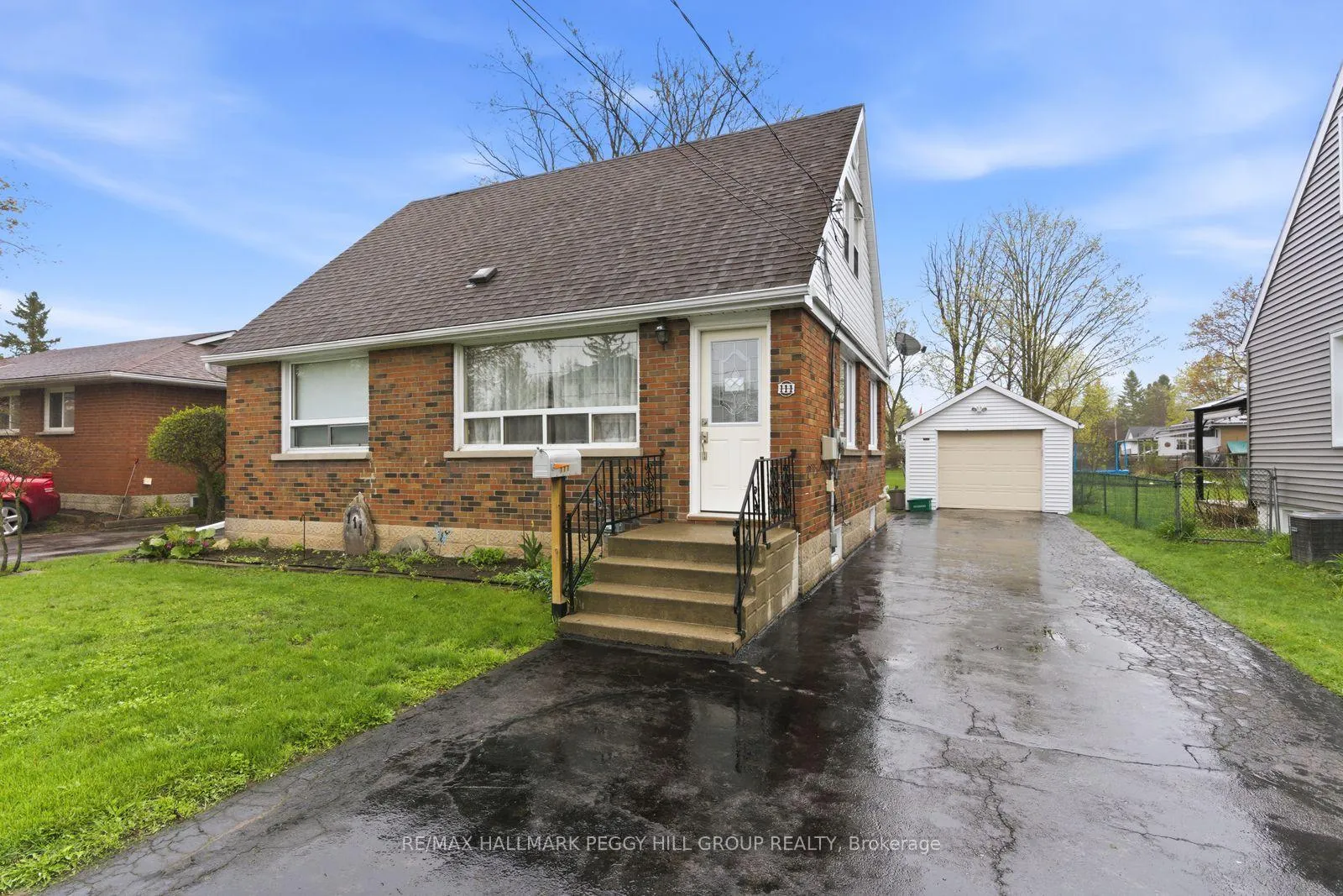 Photo 1 of 111 Elgin Street, Kawartha Lakes, Lindsay — HOMEH