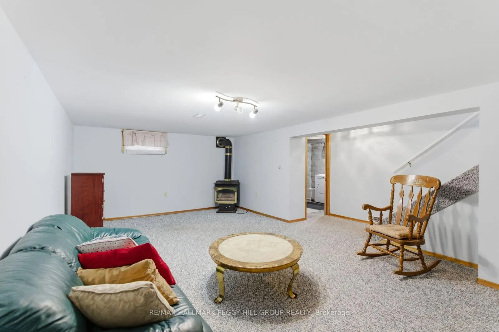 Photo 12 of 111 Elgin Street, Kawartha Lakes, Lindsay — HOMEH