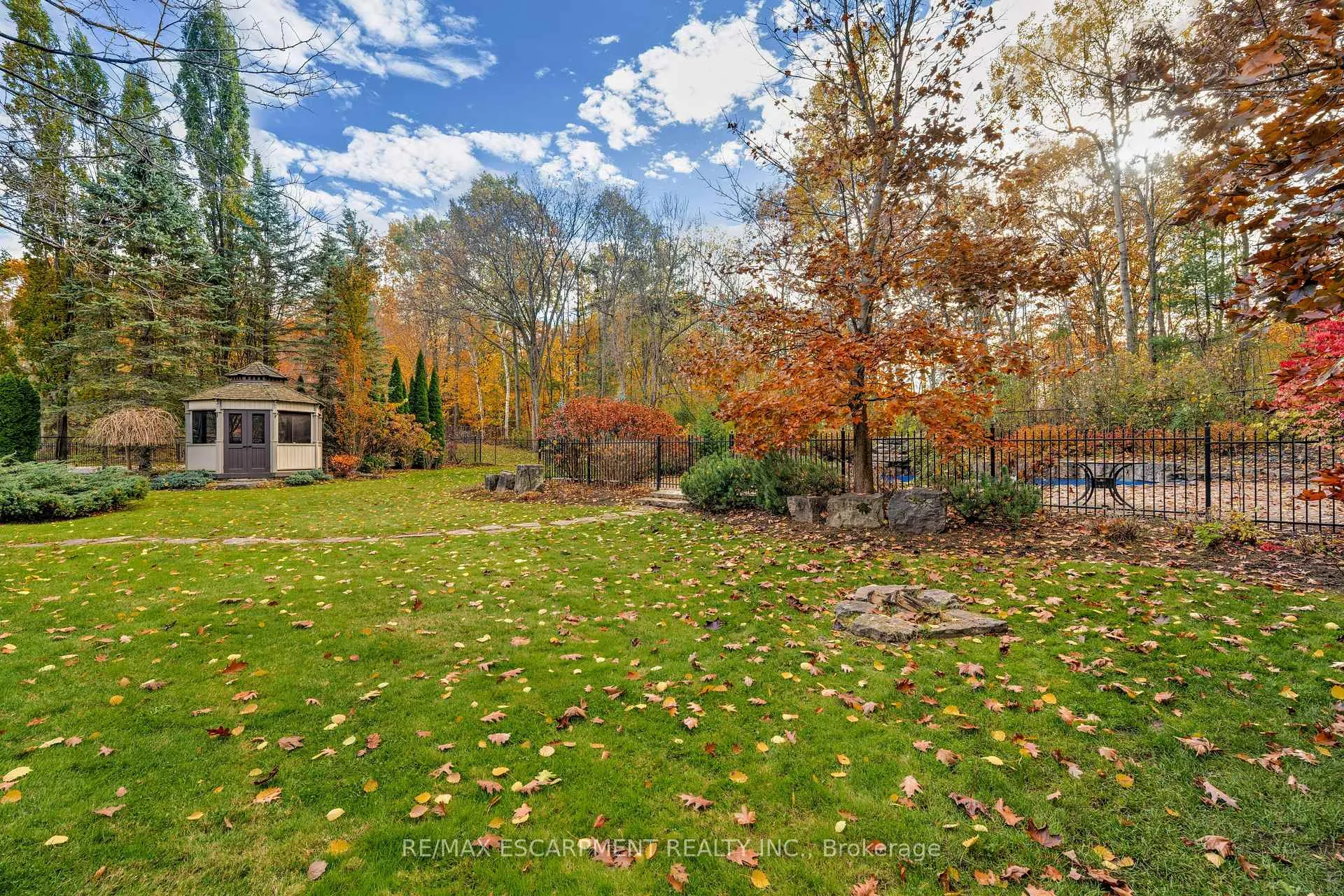 Photo 38 of 37 Appaloosa Trail, Hamilton, Carlisle — HOMEH