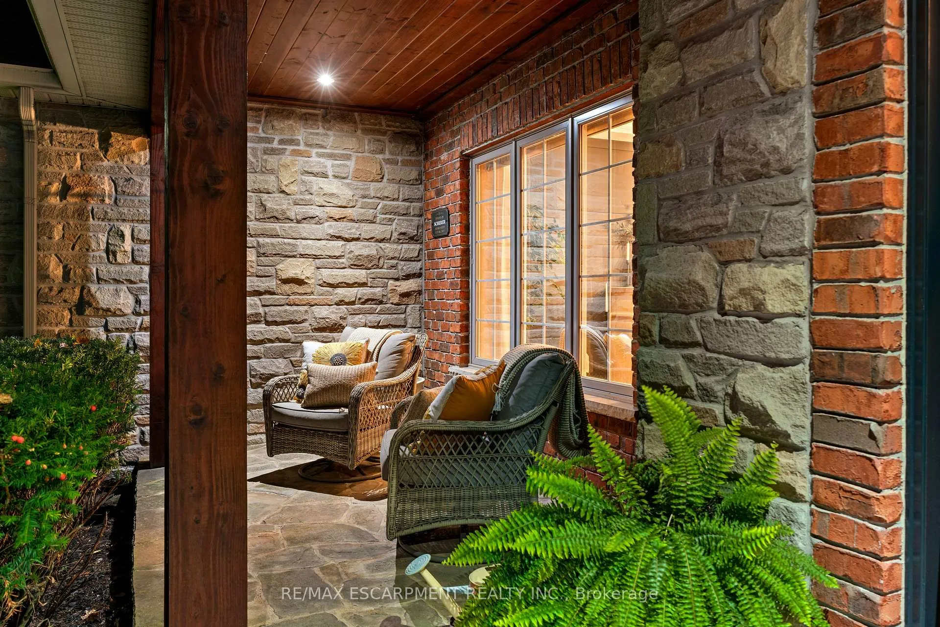 Photo 43 of 37 Appaloosa Trail, Hamilton, Carlisle — HOMEH