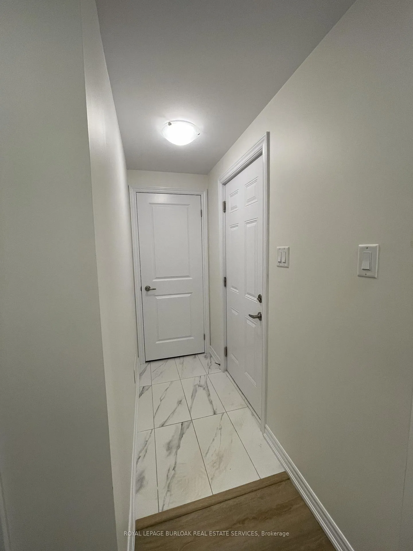 Photo 8 of 1373 Almonte Drive, Burlington, Tyandaga — HOMEH