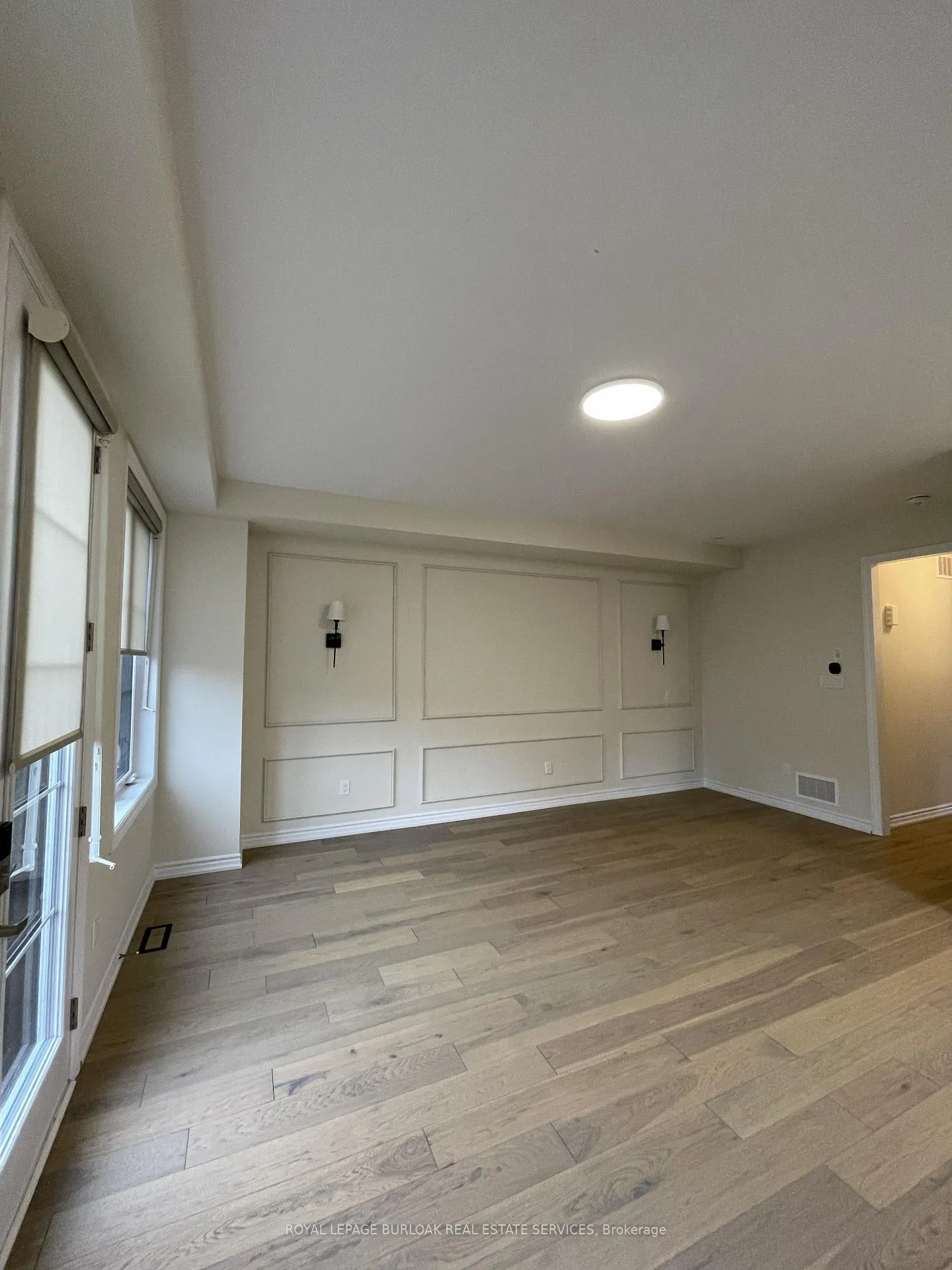 Photo 13 of 1373 Almonte Drive, Burlington, Tyandaga — HOMEH