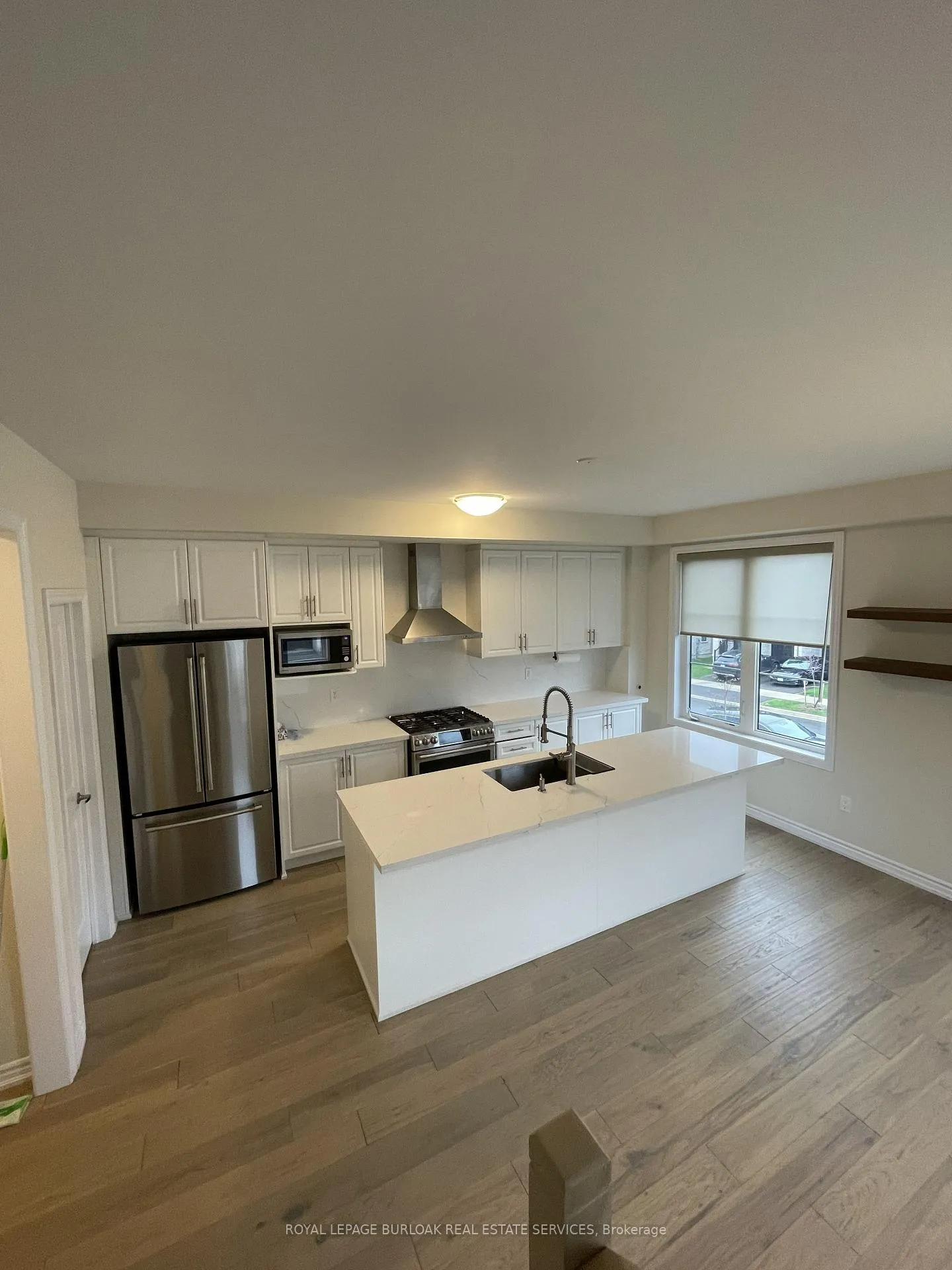 Photo 17 of 1373 Almonte Drive, Burlington, Tyandaga — HOMEH