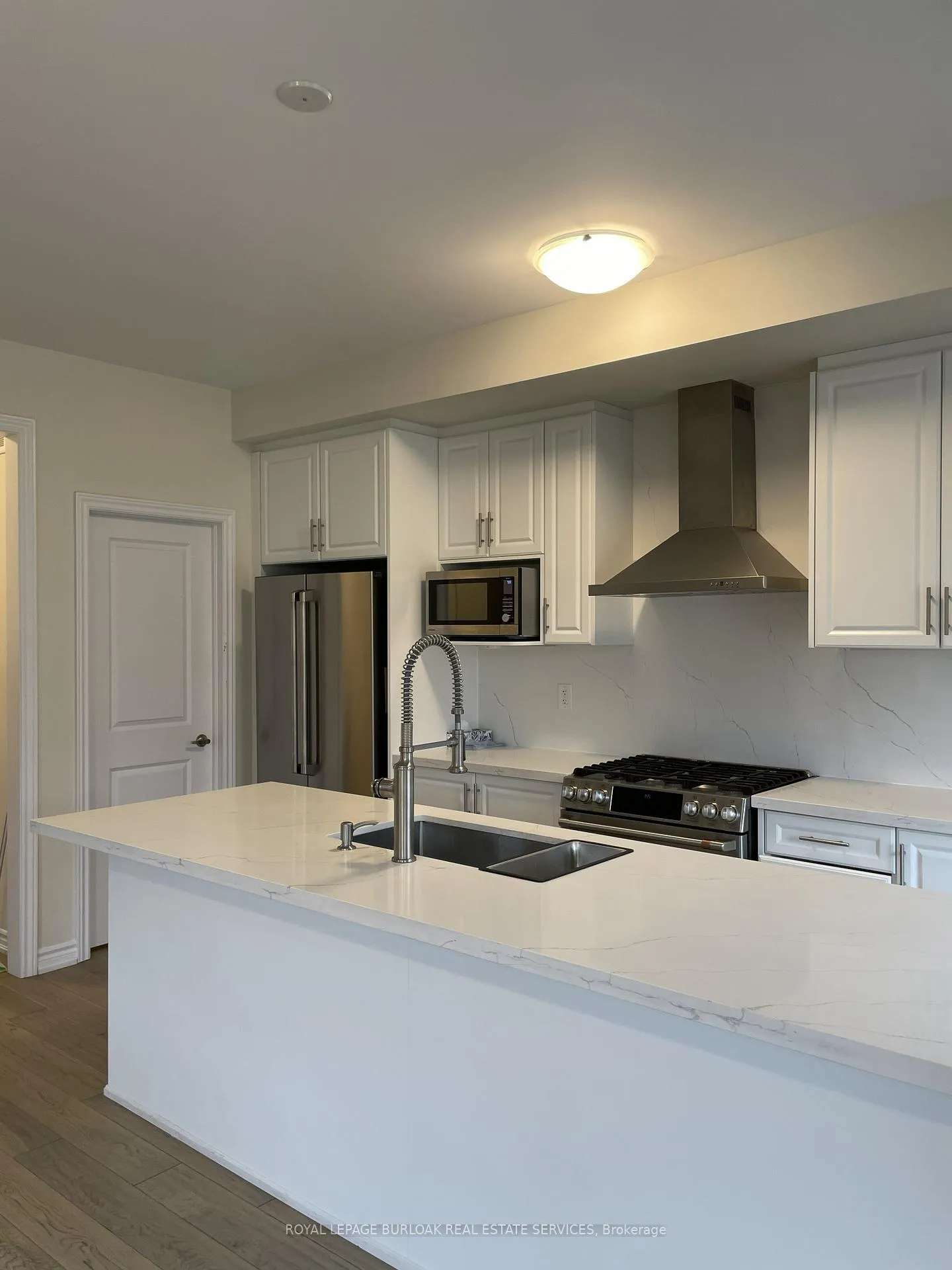 Photo 20 of 1373 Almonte Drive, Burlington, Tyandaga — HOMEH
