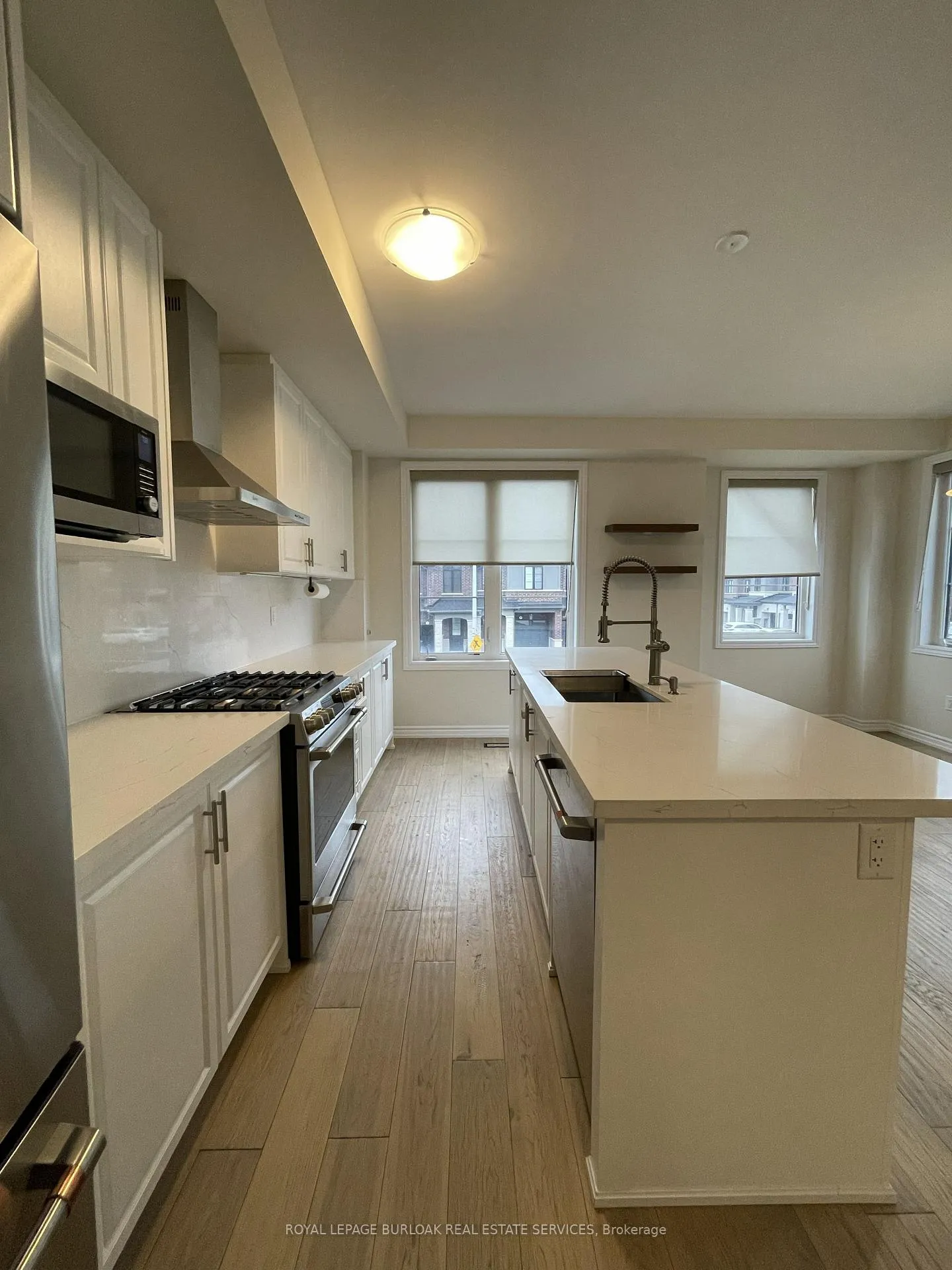 Photo 23 of 1373 Almonte Drive, Burlington, Tyandaga — HOMEH