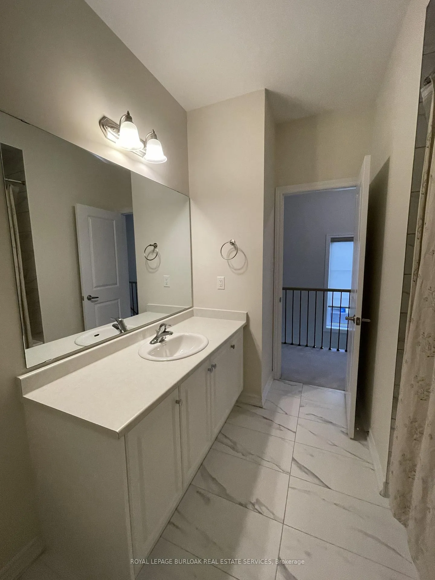 Photo 31 of 1373 Almonte Drive, Burlington, Tyandaga — HOMEH
