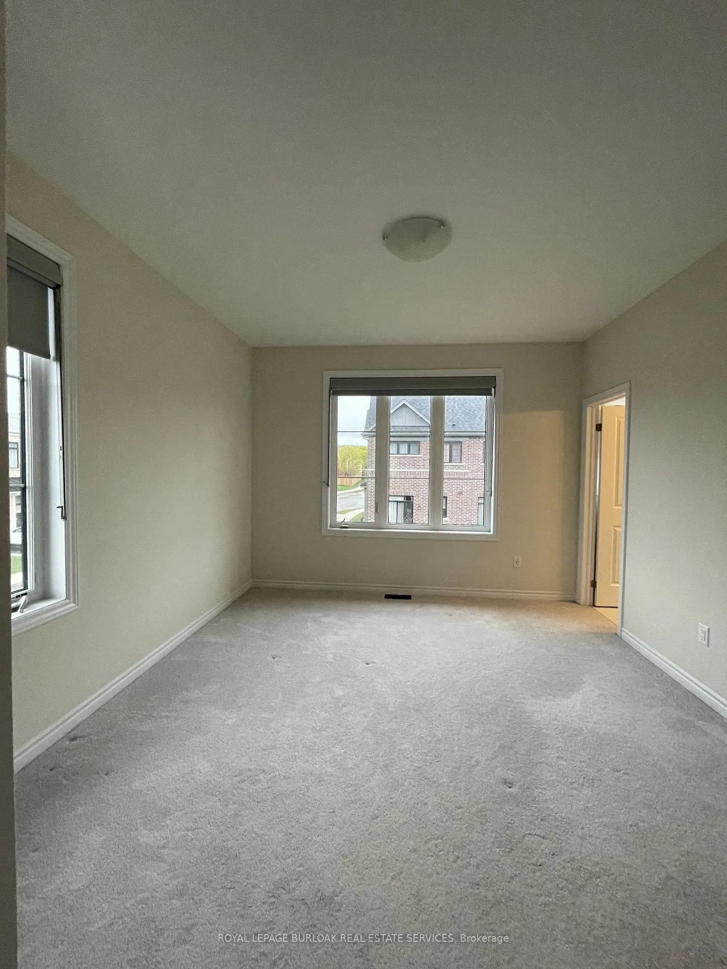 Photo 33 of 1373 Almonte Drive, Burlington, Tyandaga — HOMEH