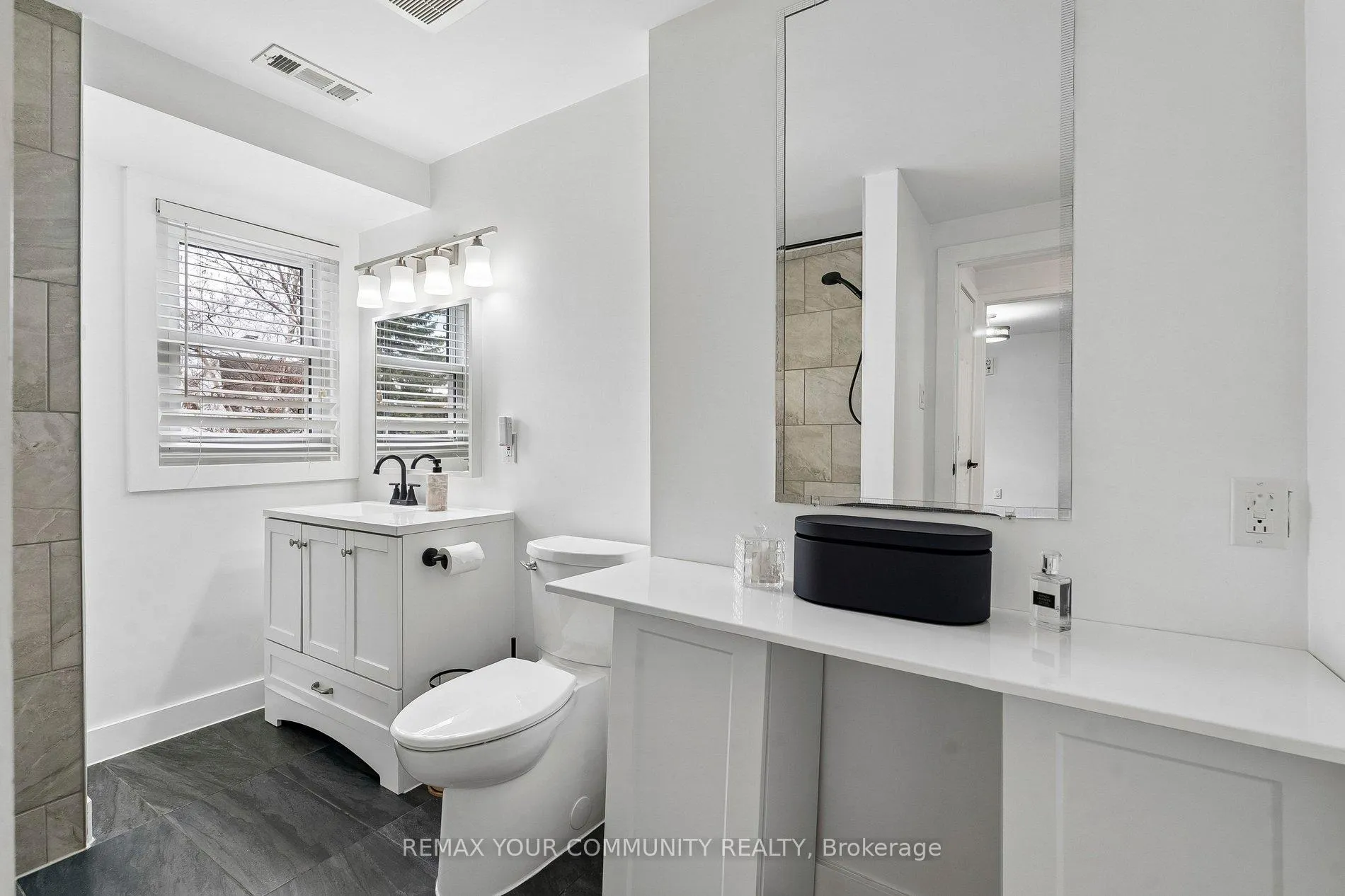 Photo 20 of 201 Lloyd Avenue, Newmarket, Central Newmarket — HOMEH