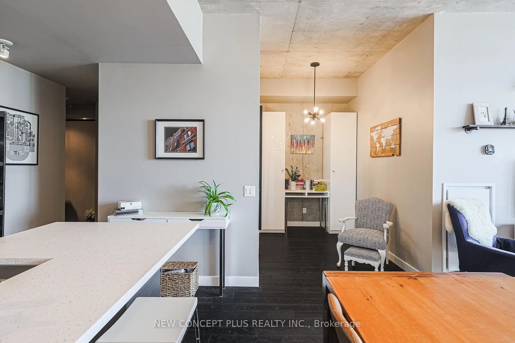 Photo 8 of Unit 634, 90 Broadview Avenue, Toronto, South Riverdale — HOMEH