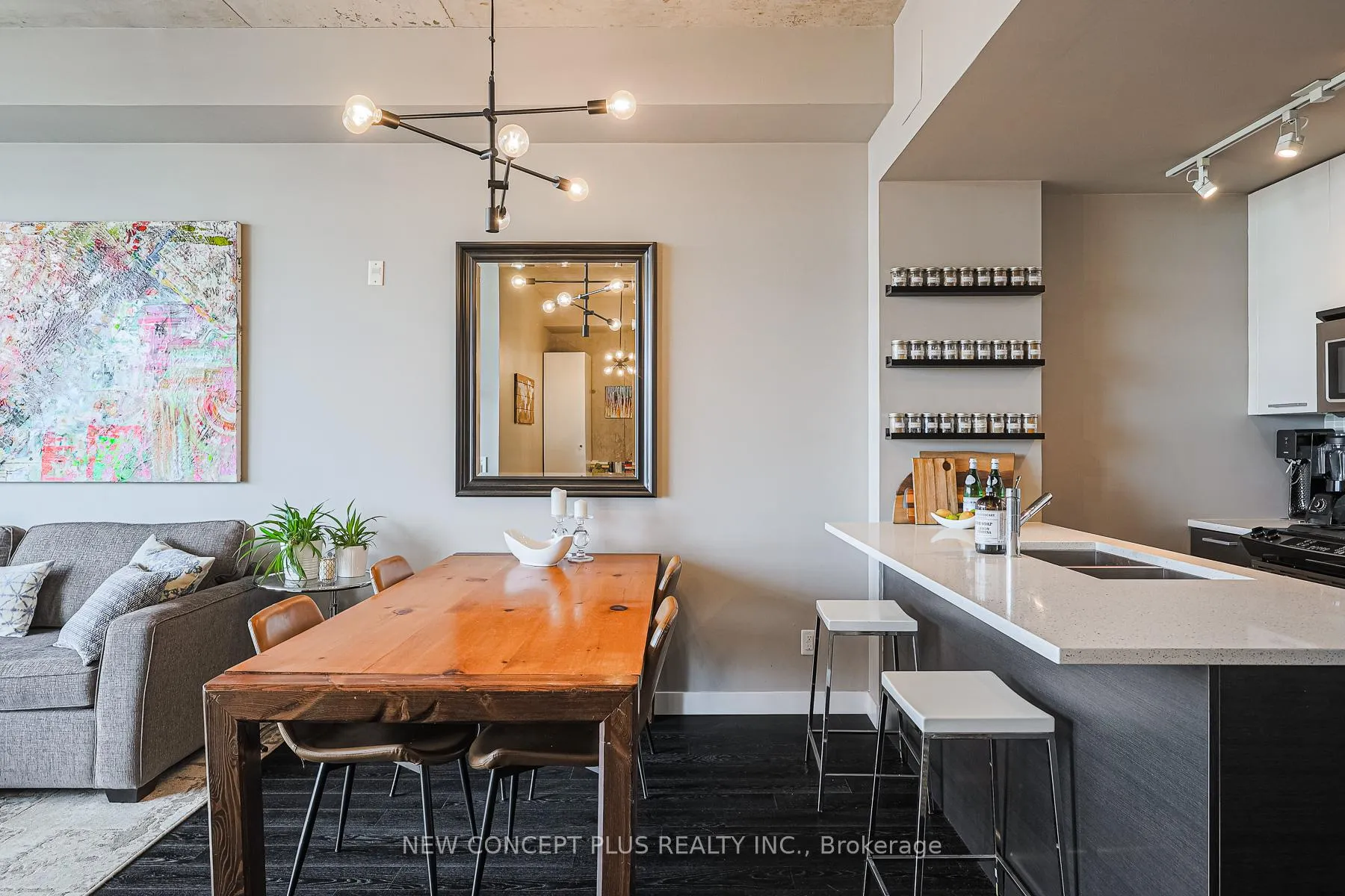Photo 9 of Unit 634, 90 Broadview Avenue, Toronto, South Riverdale — HOMEH
