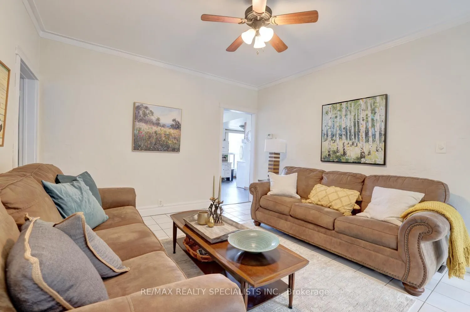 Photo 7 of 17 Foster Avenue, Hamilton, Corktown — HOMEH