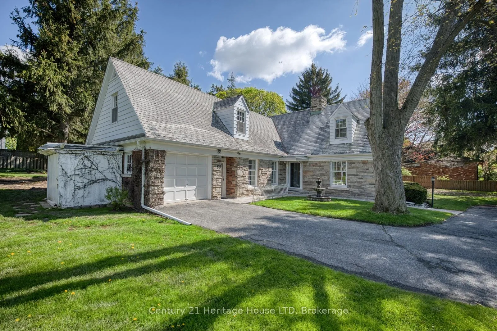 Photo 7 of 86 Parkway, Welland, Prince Charles — HOMEH