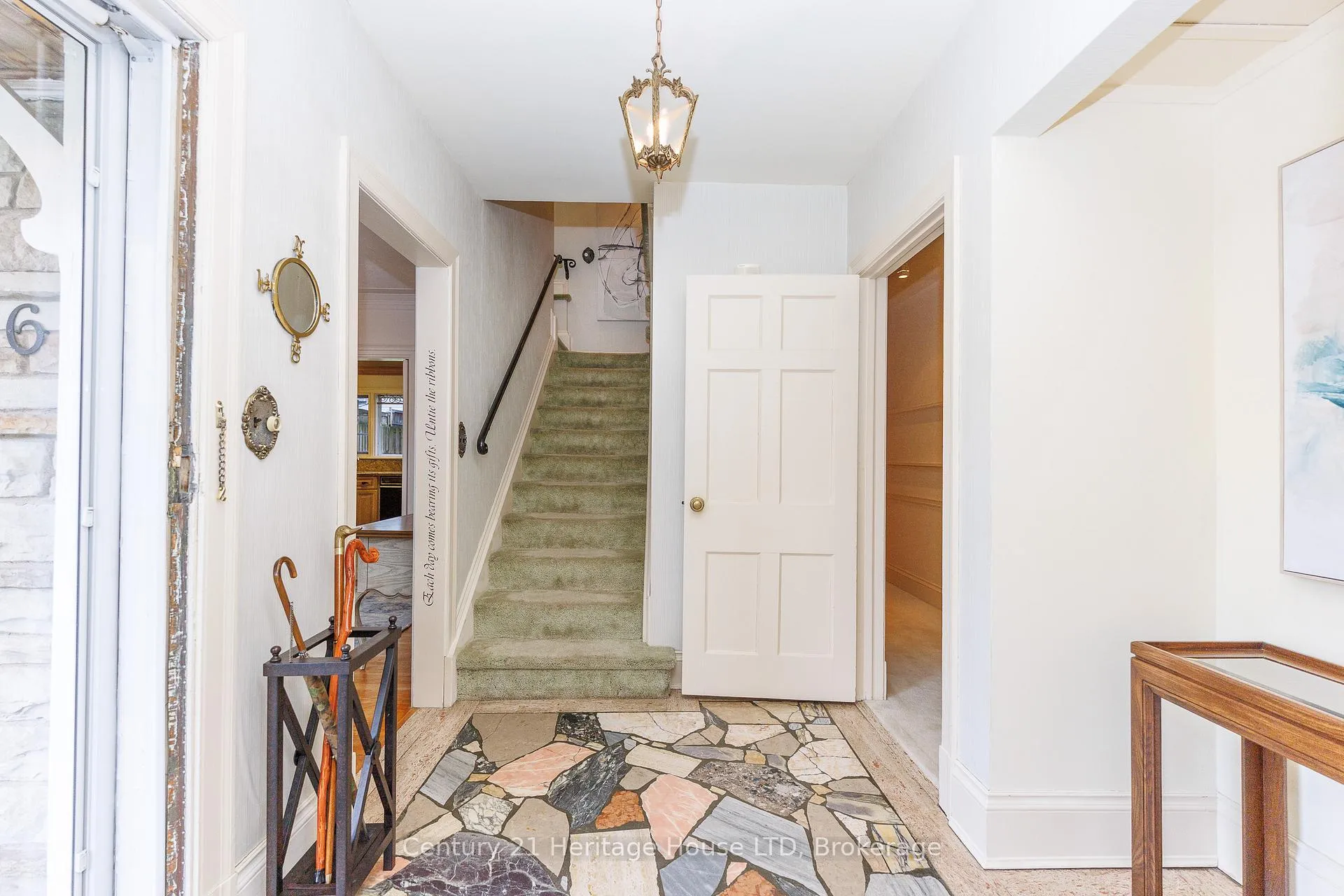 Photo 9 of 86 Parkway, Welland, Prince Charles — HOMEH