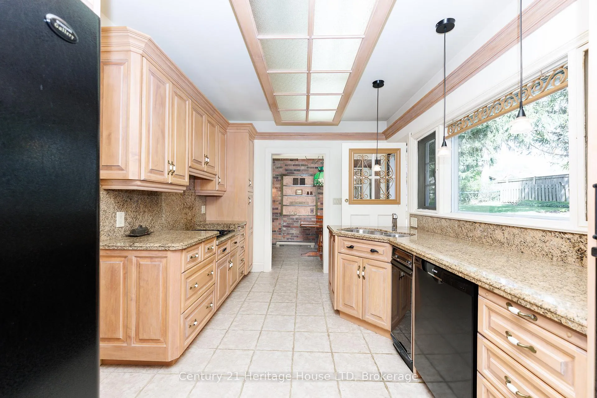 Photo 22 of 86 Parkway, Welland, Prince Charles — HOMEH