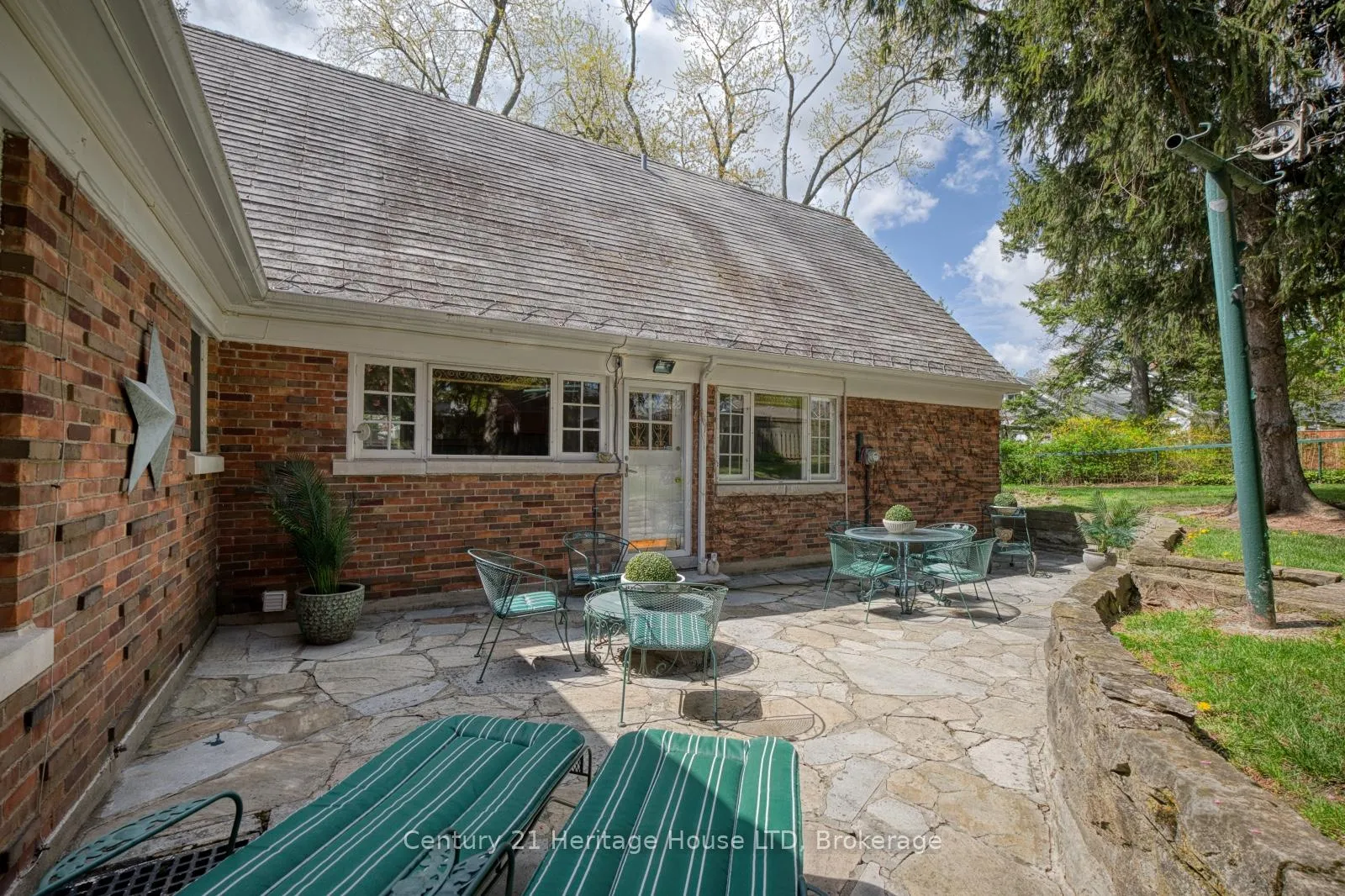 Photo 45 of 86 Parkway, Welland, Prince Charles — HOMEH