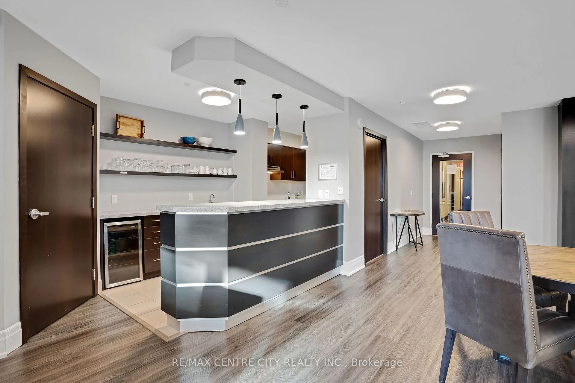 Photo 33 of Unit 1009, 144 Park Street, Waterloo — HOMEH
