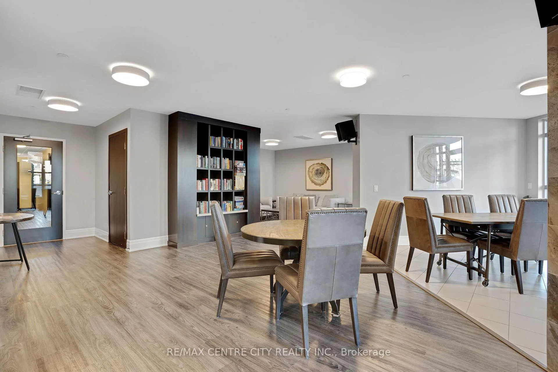 Photo 35 of Unit 1009, 144 Park Street, Waterloo — HOMEH