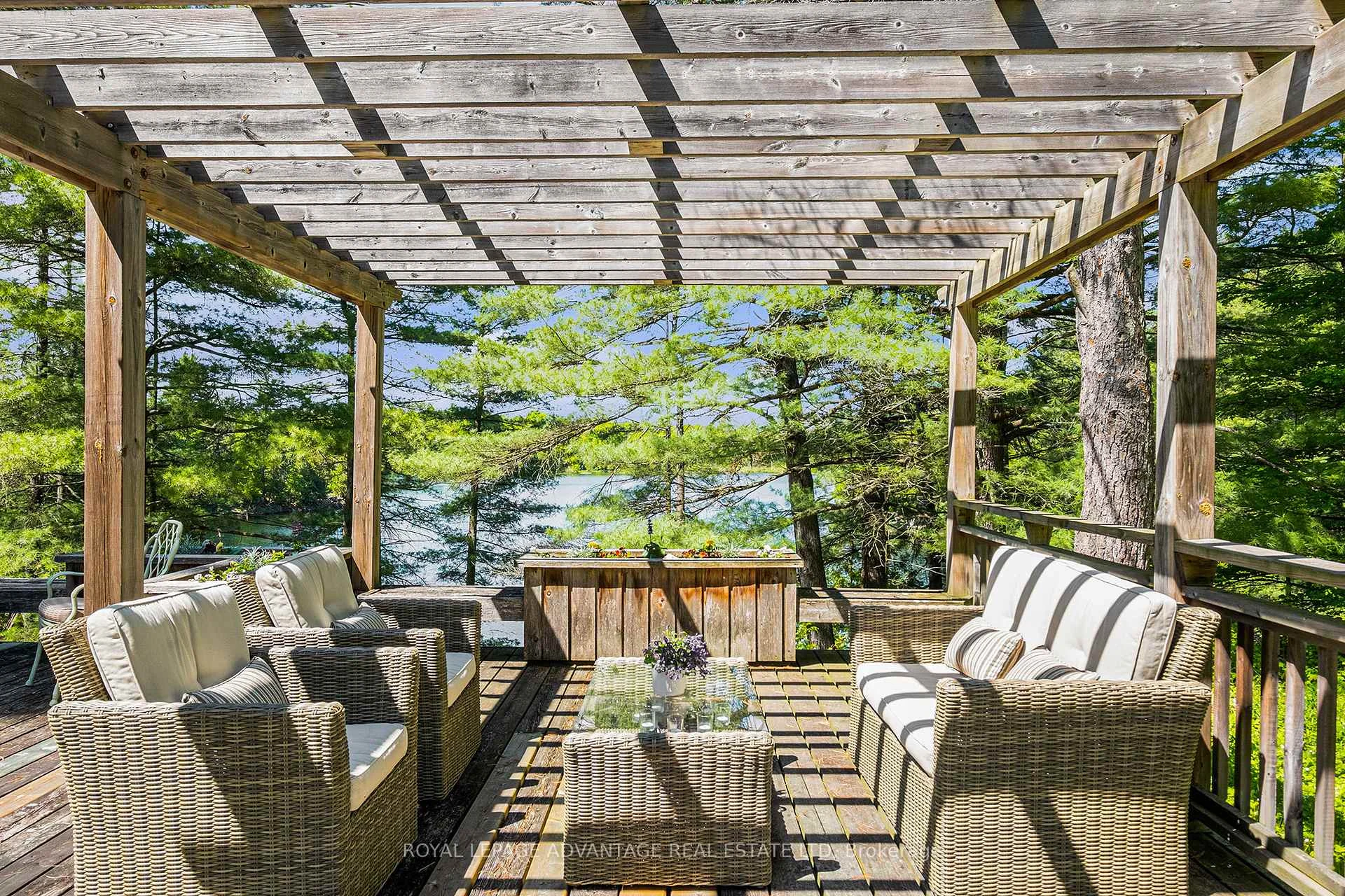Photo 4 of 1022 Tullys Way, Tay Valley, Bathurst/Burgess & Sherbrooke (North Burgess) Twp — HOMEH
