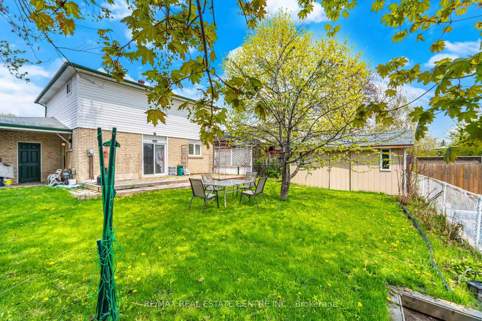 Photo 27 of 50 Esplanade Road, Brampton, Southgate — HOMEH