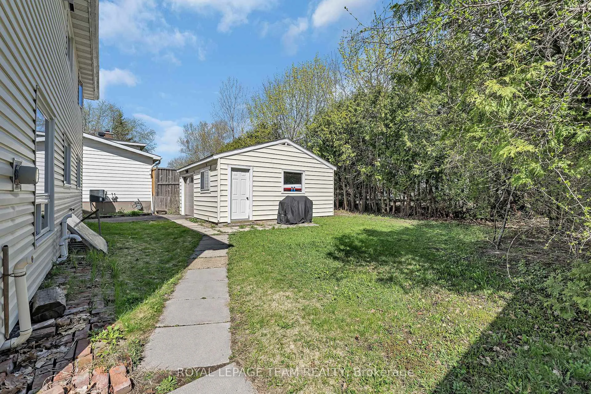 Photo 44 of 73 Southpark Drive, Ottawa, Blackburn Hamlet — HOMEH
