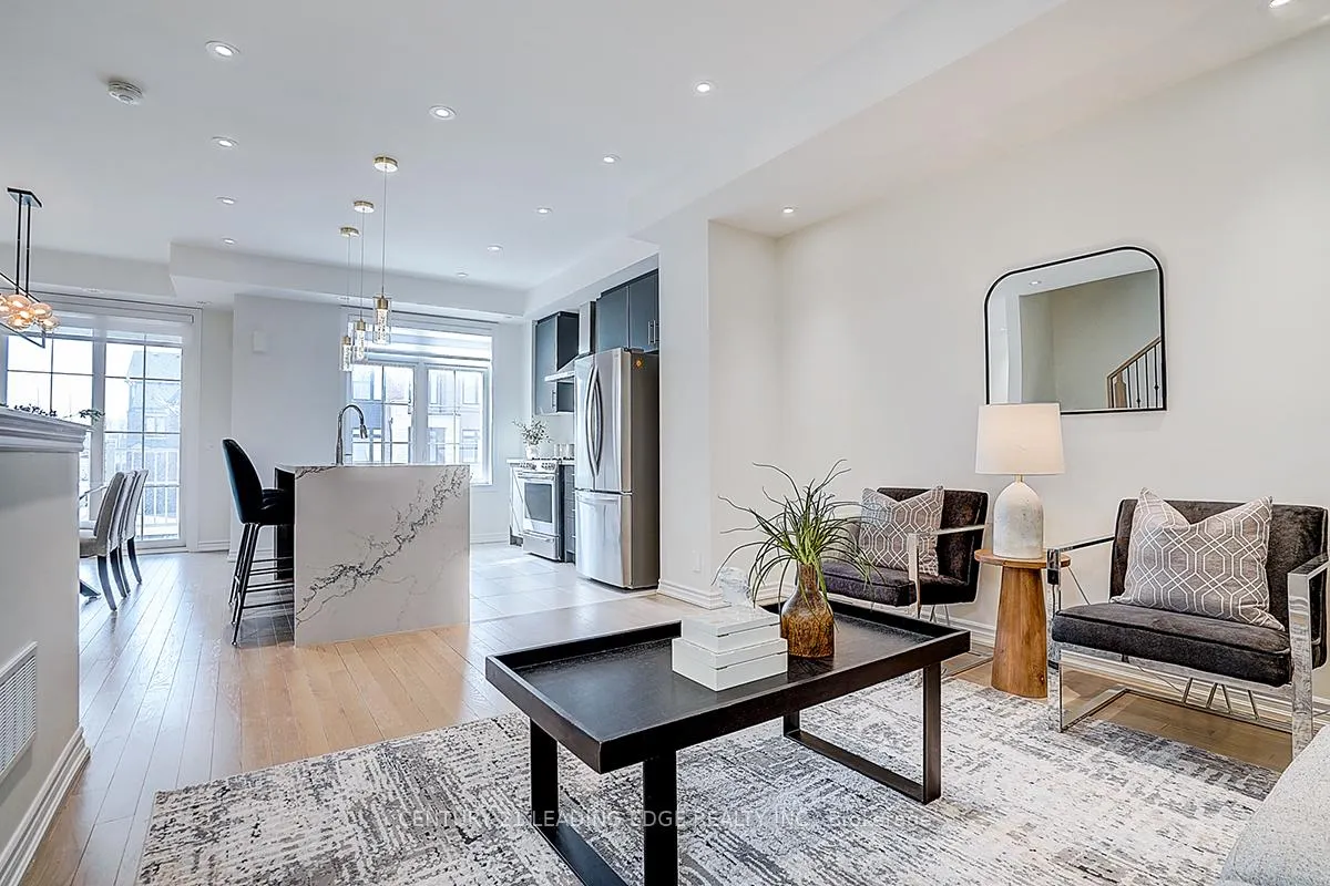 Photo 20 of 32 William Shearn Crescent, Markham, Angus Glen — HOMEH