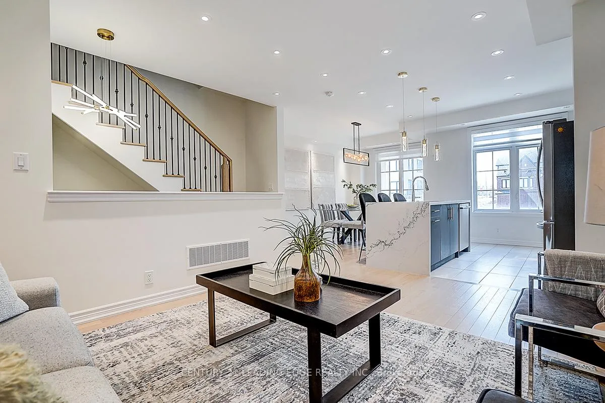 Photo 21 of 32 William Shearn Crescent, Markham, Angus Glen — HOMEH