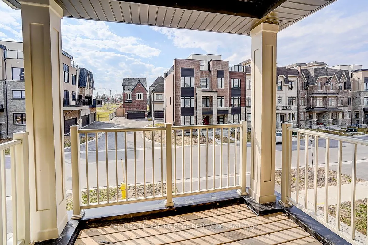 Photo 22 of 32 William Shearn Crescent, Markham, Angus Glen — HOMEH