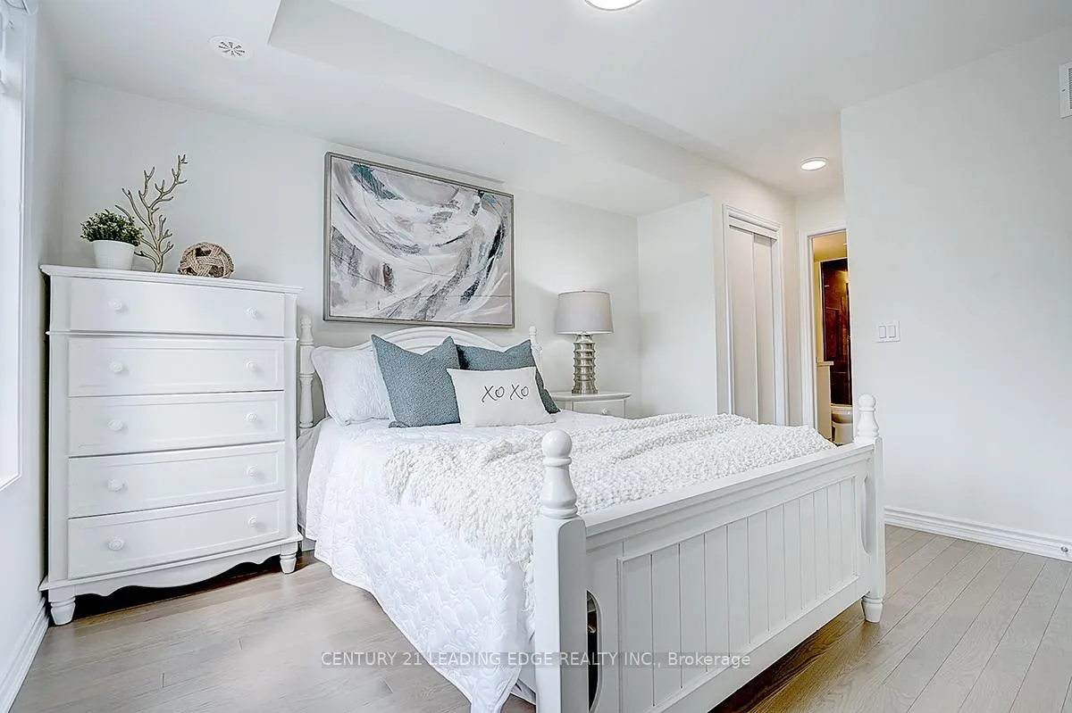 Photo 26 of 32 William Shearn Crescent, Markham, Angus Glen — HOMEH