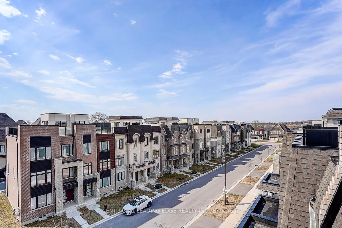 Photo 35 of 32 William Shearn Crescent, Markham, Angus Glen — HOMEH