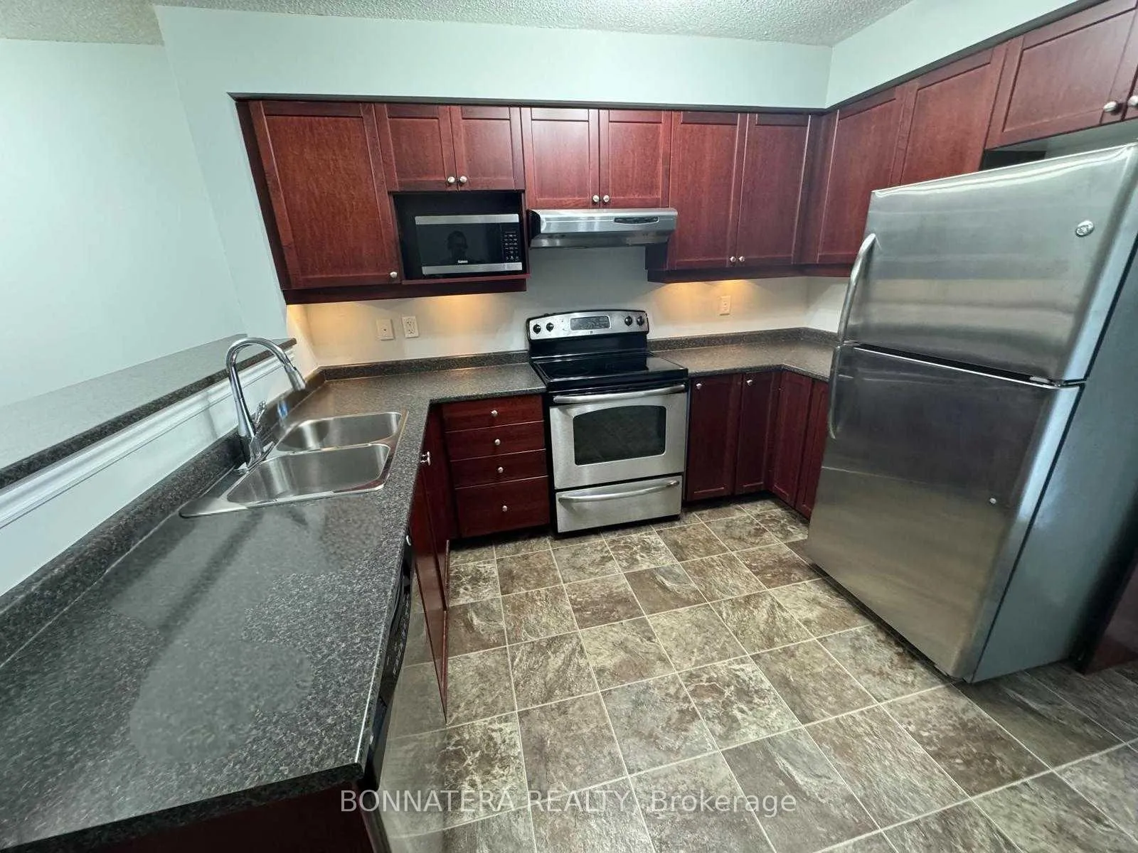 Photo 4 of Unit 112, 1350 Main Street E, Milton, Dempsey — HOMEH