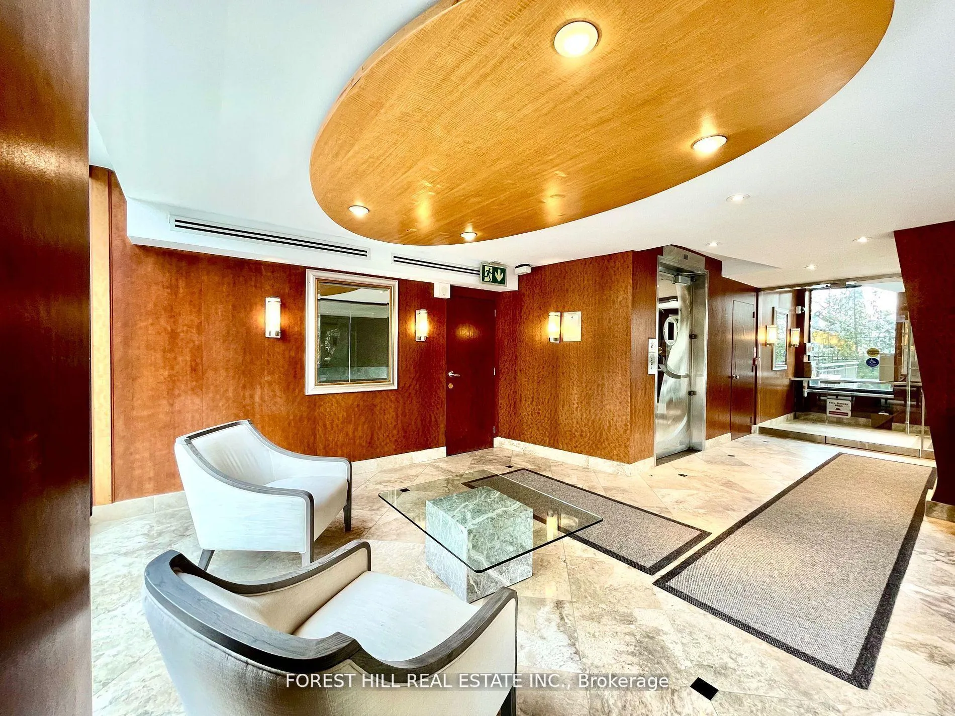 Photo 4 of Unit 1, 423 Avenue Road, Toronto, Yonge-St. Clair — HOMEH