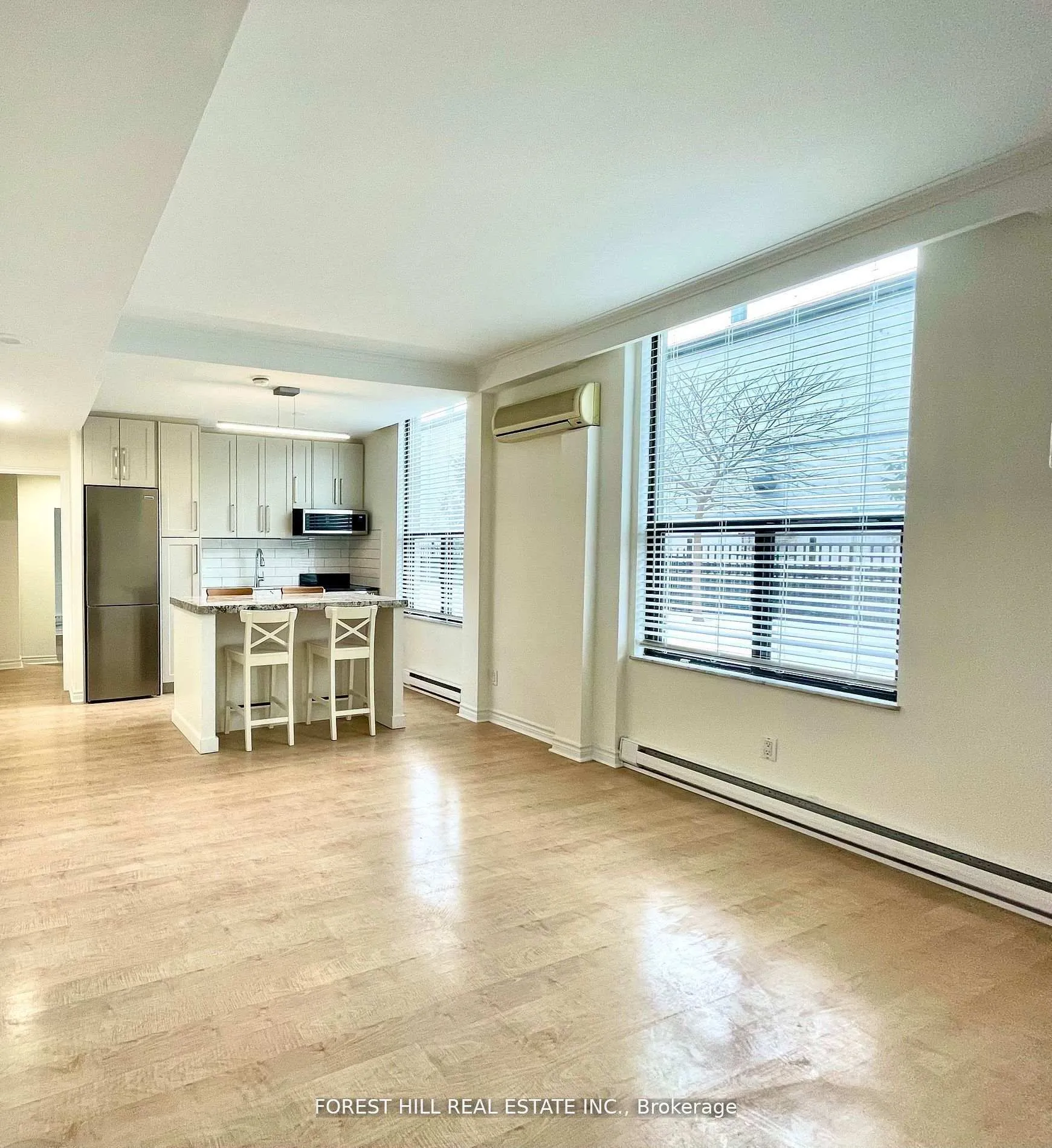 Photo 7 of Unit 1, 423 Avenue Road, Toronto, Yonge-St. Clair — HOMEH